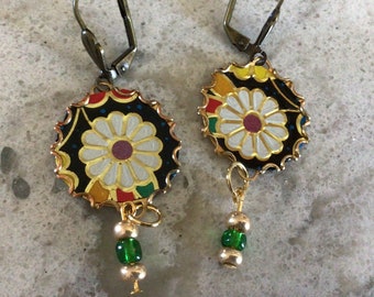 Recycled tin earrings daisies dangle style