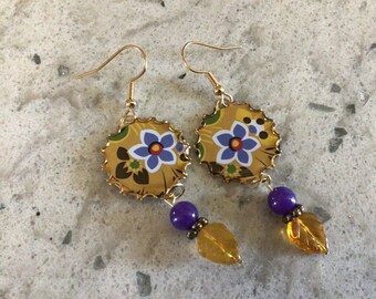 Recycled tin earrings purple flowers green leaves