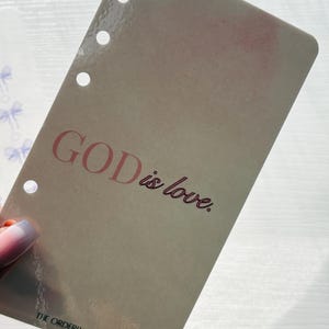 Tableau de bord A6 | Dieu est amour | Portefeuille A6 | Reliure A6