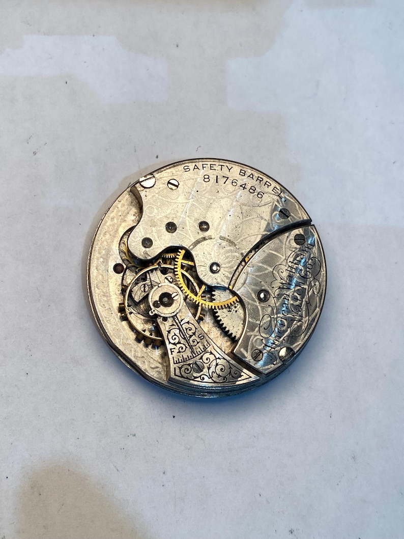 Waltham six size antique pocket watch movement for parts or repair or steam punk image 3