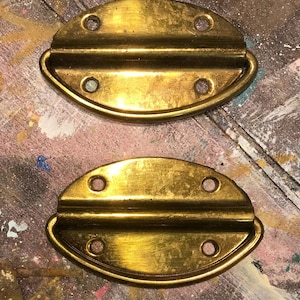 Brass Vintage metal furniture handles - 4 available