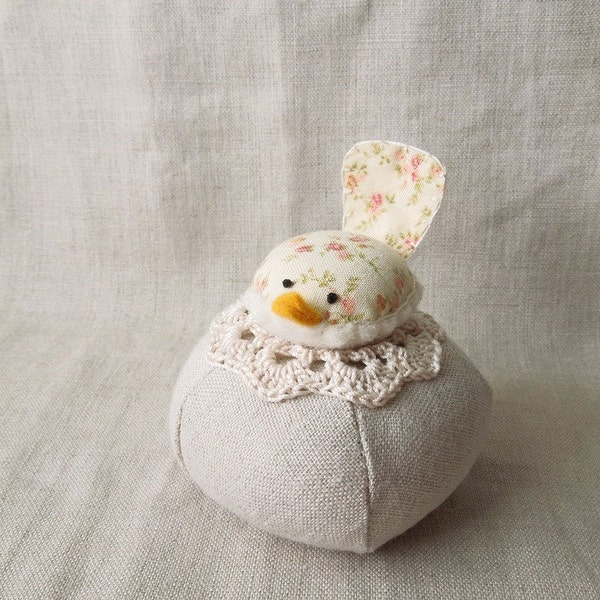 Small Cream Bird on Linen Pincushion Tuffet