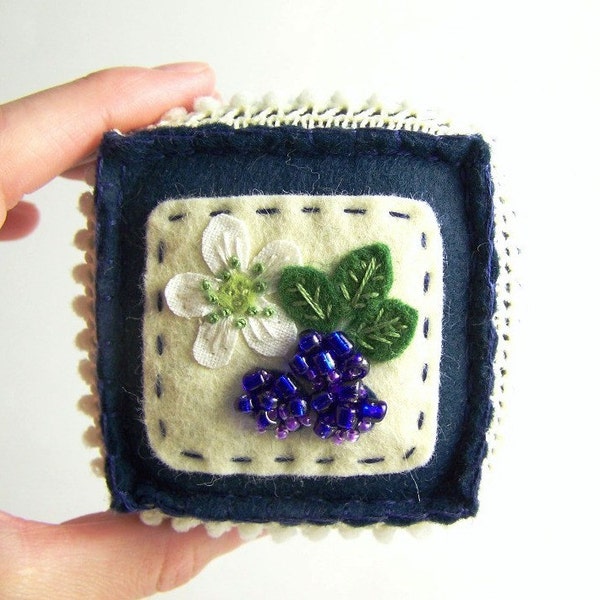 Summer Blackberries Embroidered Wool Felt Pincushion