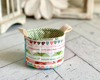 Small Fabric Cup Selvage edge Scraps Little Fabric Basket Bucket