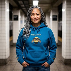 Sudadera con capucha de abejorro con parches oxidados: abeja del estado de Minnesota, regalo para amantes de la naturaleza