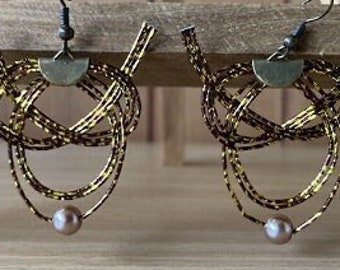 Mizuhiki Earrings with acryl pearl beads, dark brown with gold Sunago