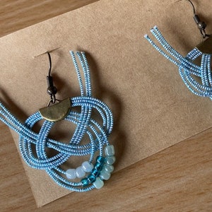 Mizuhiki Earrings with glass beads blue shades image 1