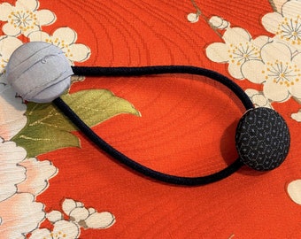 Kimono fabric Button Ponytail Holder, Elastic Hair Ties , Hair Elastics , Hair Ties , double button