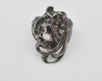 Vintage Silver Tone Ring, Size 5 – Elegant Art Nouveau Design with Intricate Details, Perfect for Collectors and Unique Jewelry Lovers