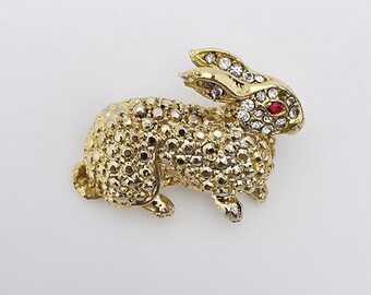 Vintage Gold-Tone Bunny Rabbit Brooch with Clear and Red Rhinestones – Sparkling Animal Pin Jewelry, Retro Costume Accessory