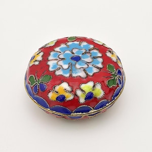 Vintage Cloisonné Enamel Trinket Box – Handcrafted Floral Jewelry Case with Gold Accents, Red & Blue Decorative Keepsake Box