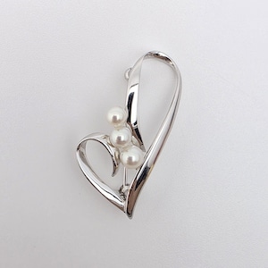 高級ジュエリーブランドMIKIMOTO（ミキモト）ヴィンテージ・パールブローチ Mikimoto brooch - Etsy 日本