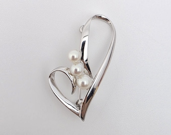 Broche de perlas Mikimoto – Diseño escultórico en forma de corazón de plata de ley – Pieza vintage llamativa / Gemillavintage