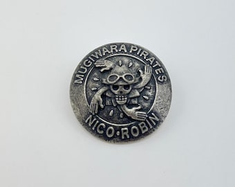One Piece Nico Robin Mugiwara Pirates Badge Brooch - Skull Design with Hands and Goggles, Perfect Collectible for Anime Fans