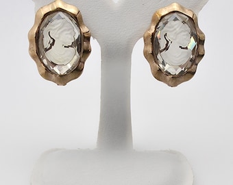 VTG Pink Gold-Tone Crystal Cameo pin Earrings, Faceted Glass Intaglio, Elegant Classic Jewelry perfect for vintage lovers, and collectors