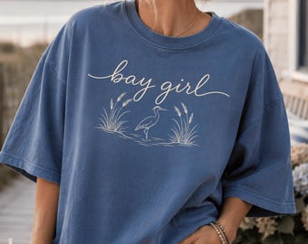 Blue Heron Shirt, Bay Girl Tee, Coastal Bird Shirt, Heron Tshirt, Nantucket Coastal Graphic Tee