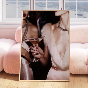 Retro Photo Woman w Martini, Preppy Aesthetics Poster, Old Money, Trendy Apartment Decor, Fashion Art, Bar Cart Prints, Cocktail Wall Art