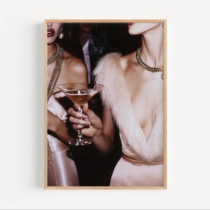 Retro Photo Woman w Martini, Preppy Aesthetics Poster, Old Money, Trendy Apartment Decor, Fashion Art, Bar Cart Prints, Cocktail Wall Art