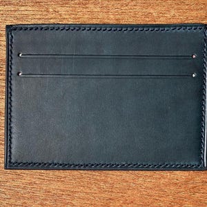 Cartera de cuero para mujer RFID hecha a mano, cartera delgada, cosida a mano con apariencia y tacto lujosos.