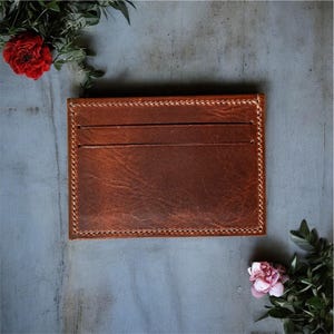 Cartera de cuero para mujer, cartera de lujo delgada hecha a mano, cosida a mano con apariencia y tacto lujosos.