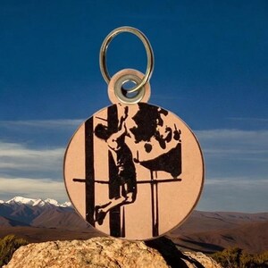 Rock Climbing Keychains - Bouldering Keychain - Climbing Bag Charm - Water Bottle Tag - Customizable Colors - Style Accessory