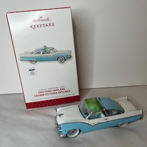 1955 Ford Fairlane Crown Victoria Skyliner