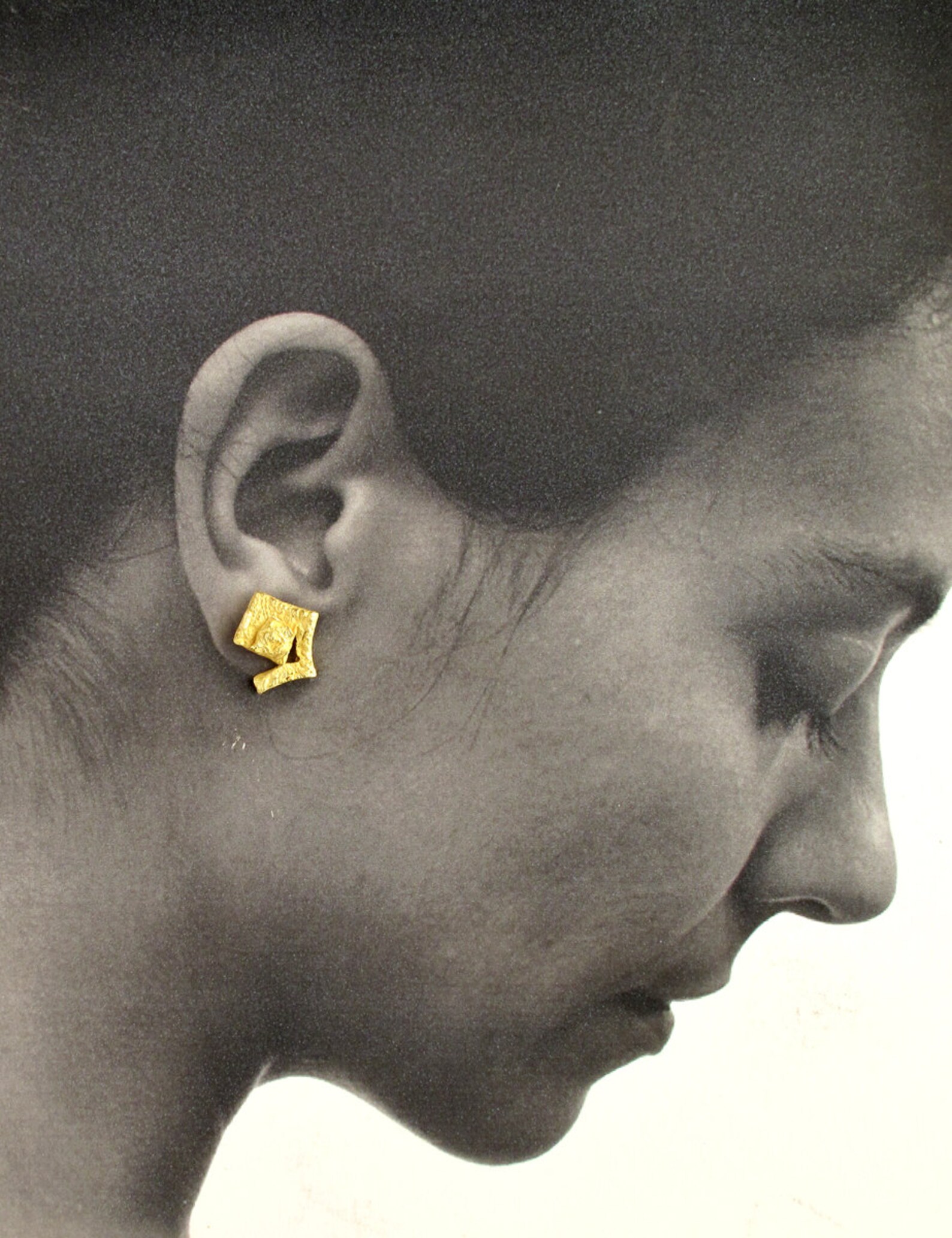 Orange Peel Earrings 18 Kt Orange Peel Texture Earrings Orange Jewelry Etsy