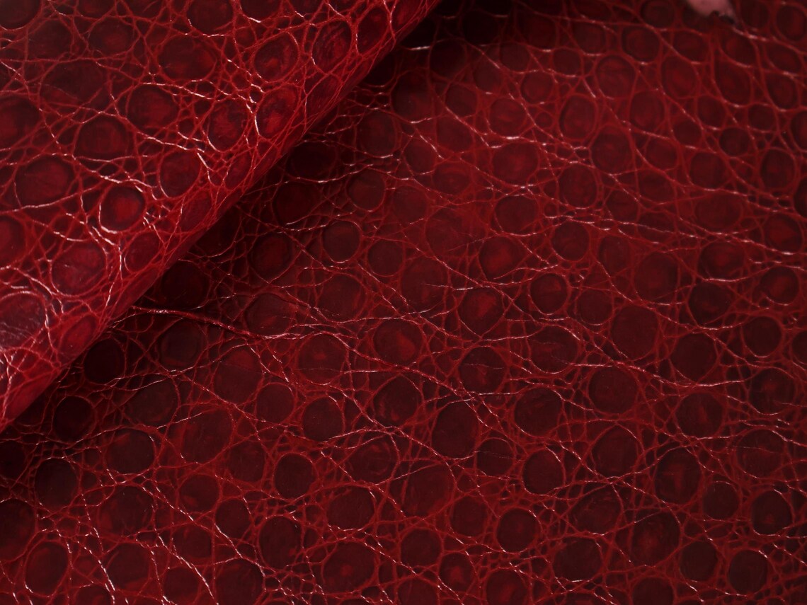 Croco Stone Pattern Raw Leather, Burgundy Leather, 1.8 Square Meters, 1 ...