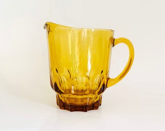 Vintage Hazel Atlas 1960s Mid Century Modern Thumbprint Amber Colored Heavy Glass Drink Pitcher | Vintage Drinkware, Orange