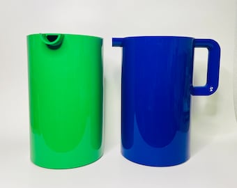 Italian made Modern Style 1978 HELLER GREEN or BLUE Cold Drink Pitcher by Massimo Vignelli | Vintage Drinkware, Danish, Scandinavian, Retro