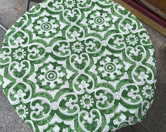 Outdoor Fitted Round Table Cover: Premier Prints Athens Herb, Up to 84 Inches