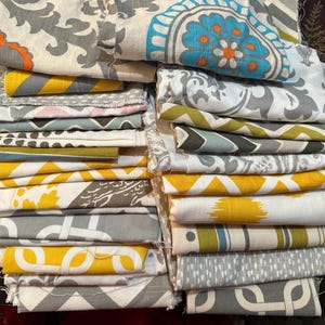 Retales de tela de Premier Prints: paquete de retazos amarillos y grises