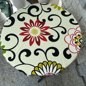 Outdoor Drawstring Fitted Round Table Cover | Floral Print