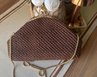 Handmade Crochet Crossbody Bag: Stylish Knit Shoulder Bag