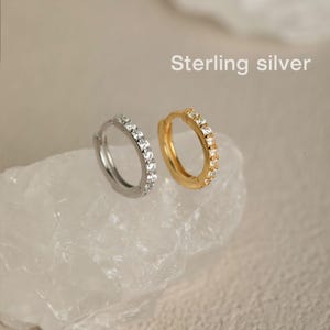 Cz Helix huggie hoops, Cz Pave Huggie Hoop Earrings, Cartilage hoops, Gold hoop, Dainty hoops, Silver Hoops 5mm~9mm, Daily Hoops, Minimalist