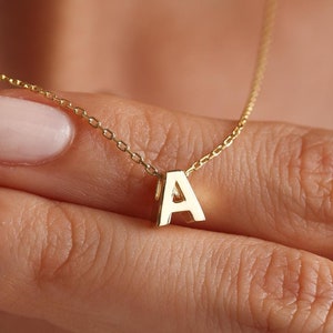 Initial Necklace,Letter Necklace,Gold Necklace,Personalized Name Necklace,Wife Gifts ,Gifts For Mom, Moms Gift,Birthday Gift for her