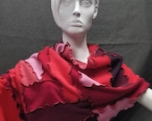 Women's Salvaged Cashmere Scarf/Shawl - Pinks and Reds