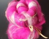 Art Batt- Wool and Silk "Passionate Pink" Blend for Yarn Spinning 37g/ 1.2 oz.