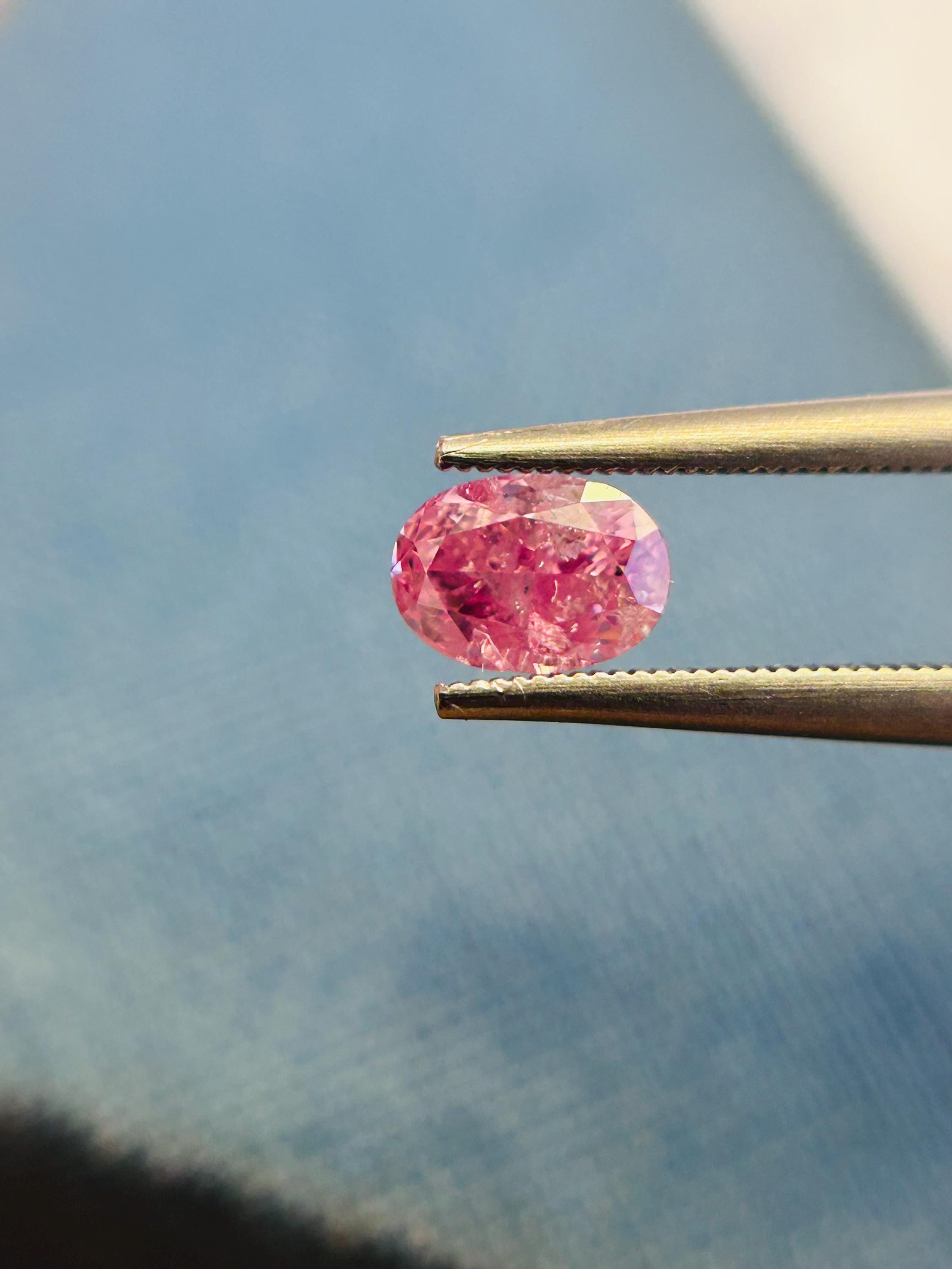 FANCY VIVID PURPLISH PINK 0.34ct OV（Oval Ct 0.34 Fancy Intense 