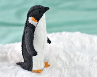 Felt Penguin Sewing Pattern - Make Your Own Felt Animals PDF Pattern and SVG