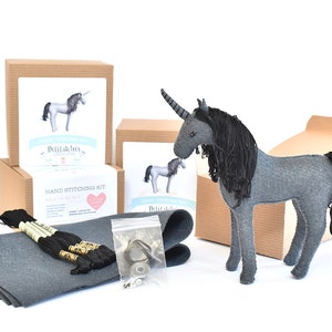 DIY Dark Unicorn Kit * Naai je eigen knuffeldier