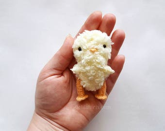 Fuzzy Baby Chick Sewing Pattern * Stuffed Chicken Pattern * PDF DIY Project Make A Easer Chick