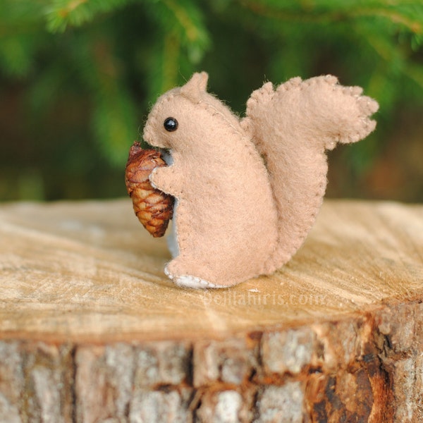 Little Felt Squirrel Sewing Pattern - Felt Animal Pattern - Make Your Own Stuffed Animal - 3 inch Stuffed Squirrel