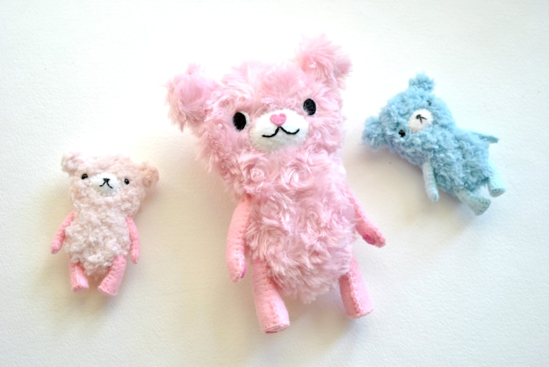 vintage style handmade teddy bear sewing patterns to make your own teddy bears with fleece and felt