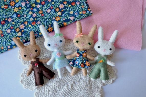 Image - Patron pour coudre des lapins stylisés pour préparer Pâques. -  Les poupées de Marie-Yvonn…