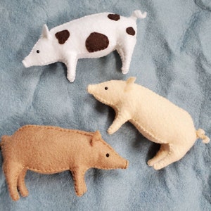 Felt Pig Stuffed Animal Sewing Pattern PDF & SVG DIY Tutorial