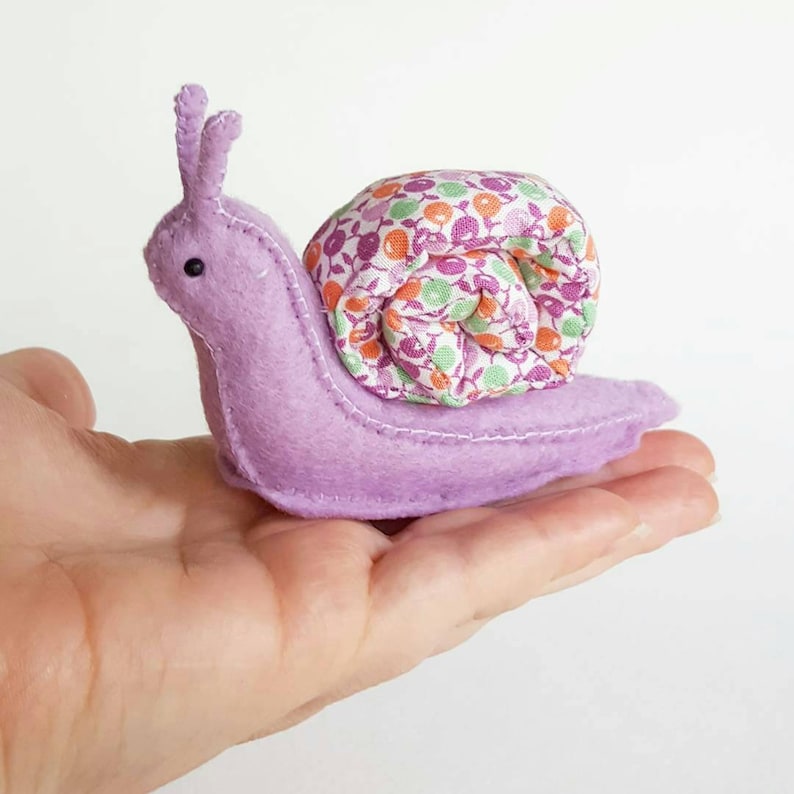 Snail Stuffed Animal Sewing Pattern, Original Pin Cushion Hand Sewing Craft SVG PDF Felt Pattern image 7