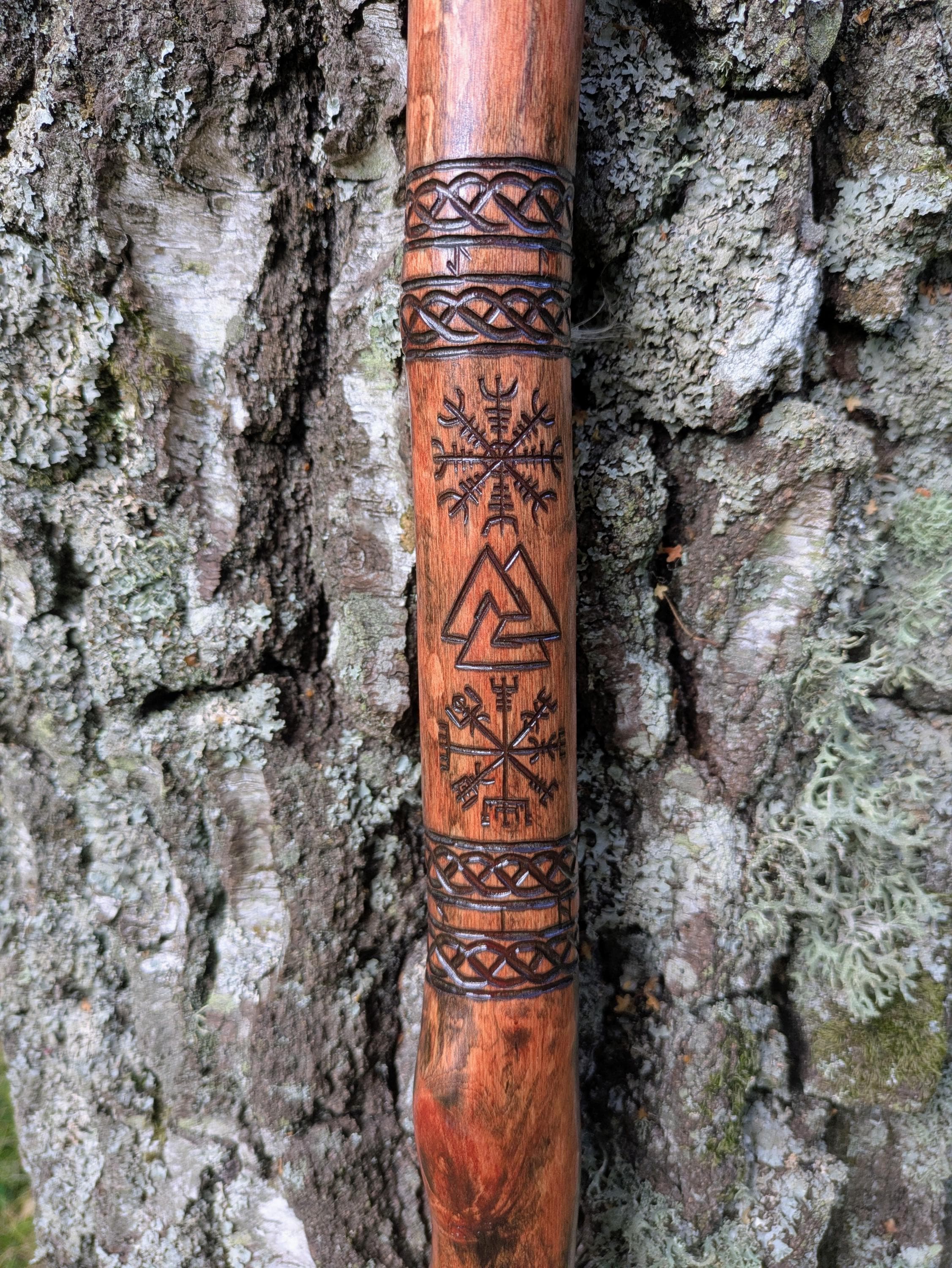 手彫り杖 木彫りの杖 - Etsy 日本