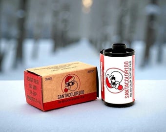 Santa Color 100 (35mm Roll Film, 36 Exposures)