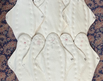 10 Count GOTS Certified Organic Cotton Cloth Pads, Heavy Flow, Hand Stitched
